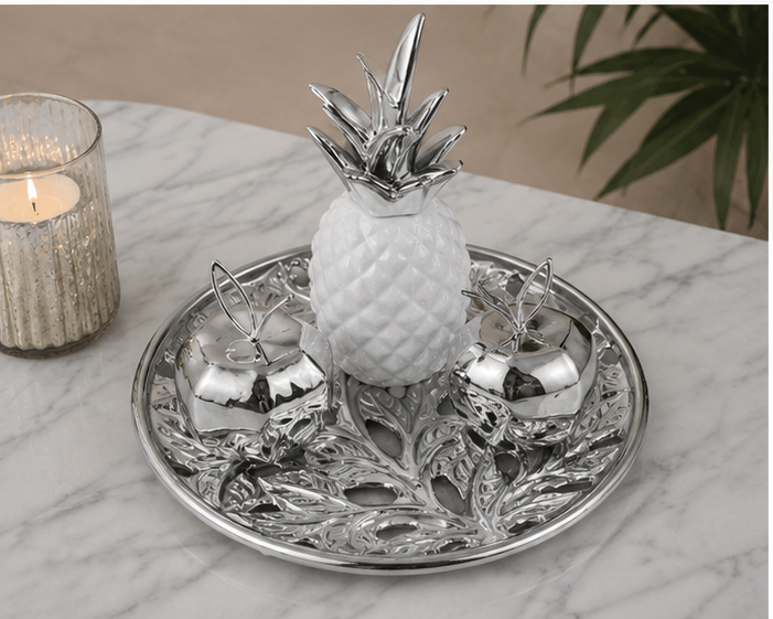 Juego Plateado Piña, Manzanas y Base Decorativa